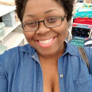 Meet your Posher, Bianca